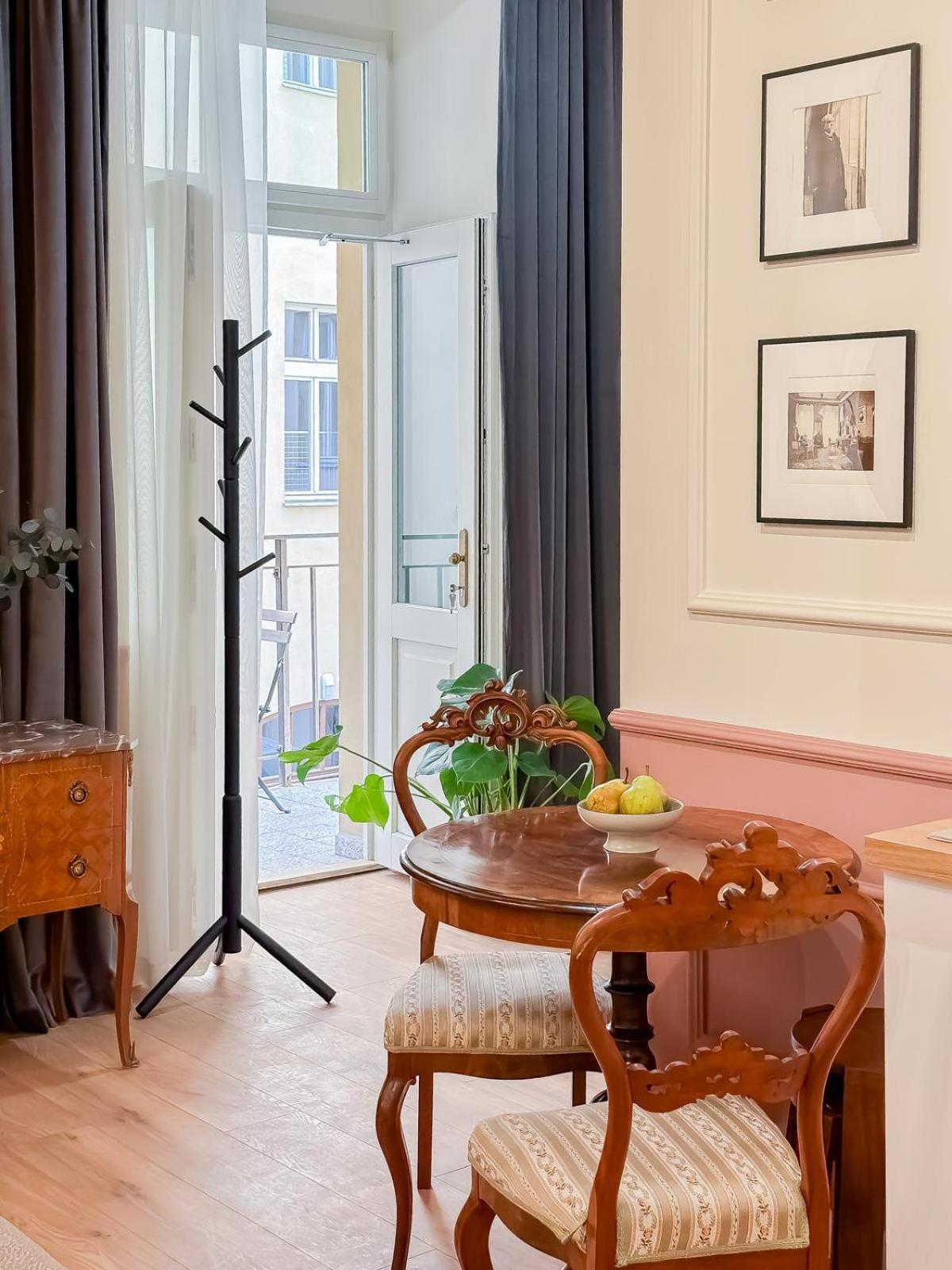 Turnkey I Antonin Dvorak Apartments 프라하 외부 사진